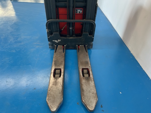 Linde L12